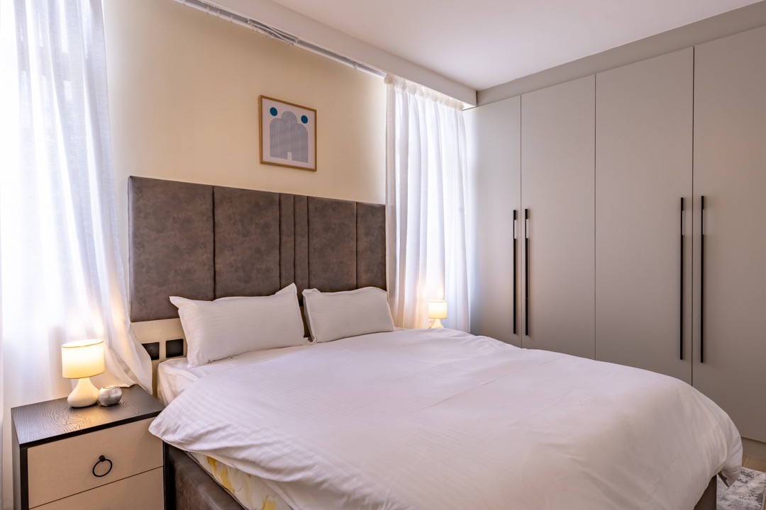 Modern 3 BR apartment for sale - Image 7