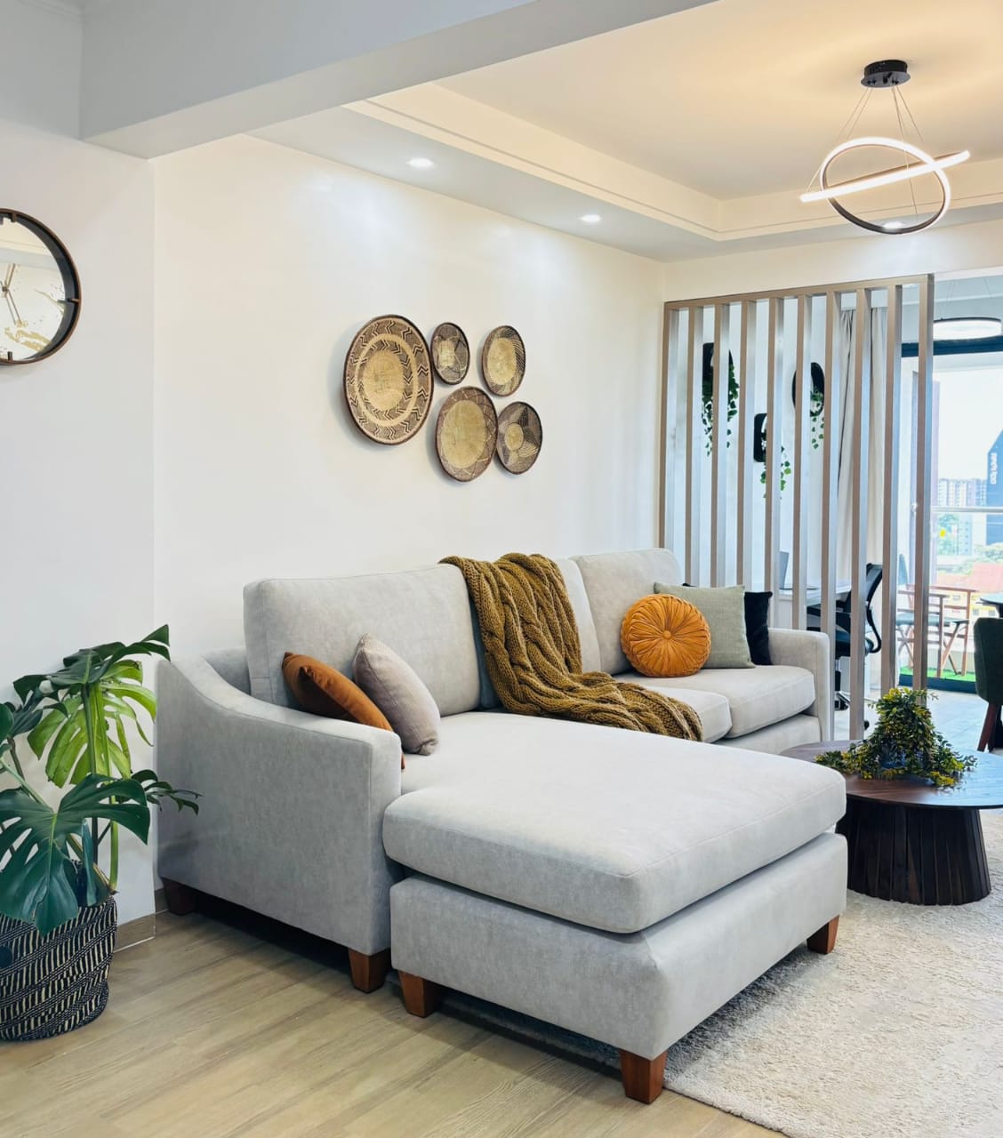 Modern 1 BR apartment to let - Image 1