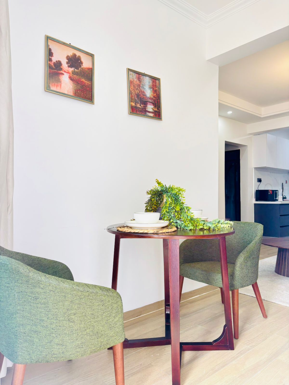 Modern 1 BR apartment to let - Image 3
