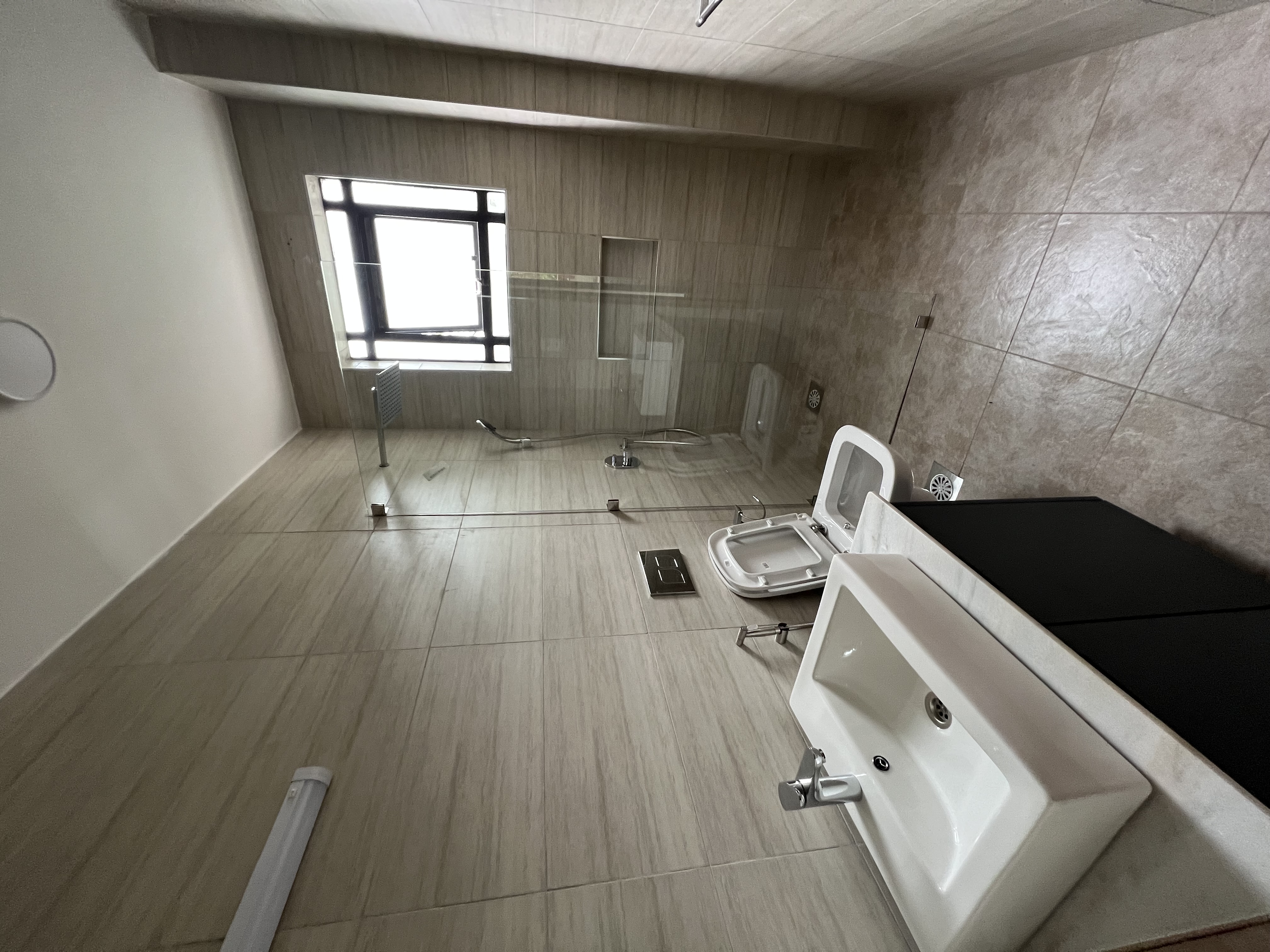 Modern 3 BR apartment in Westlands - Image 5