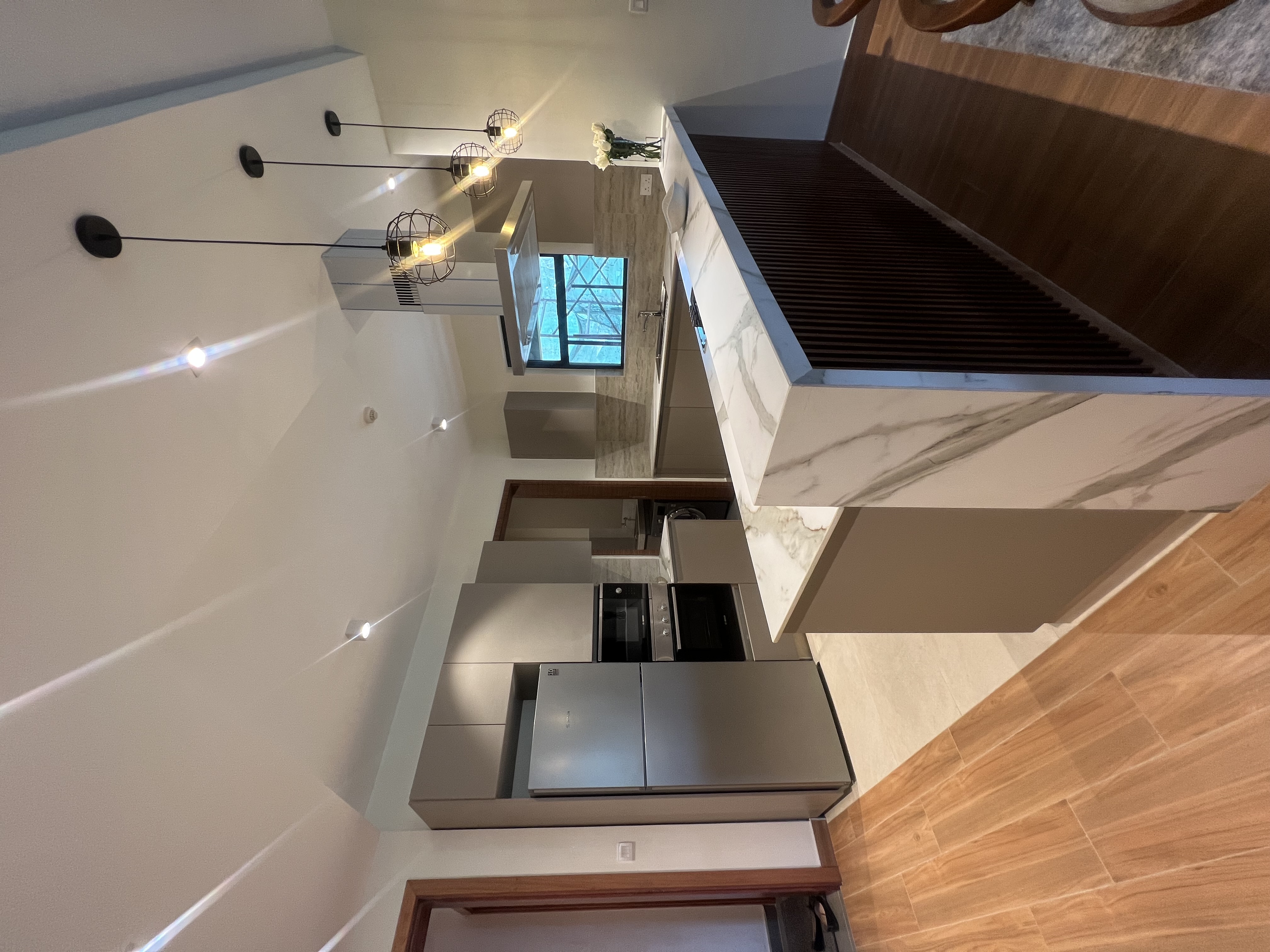 Luxury 2 BR apartment for sale in Riverside Drive - Image 2