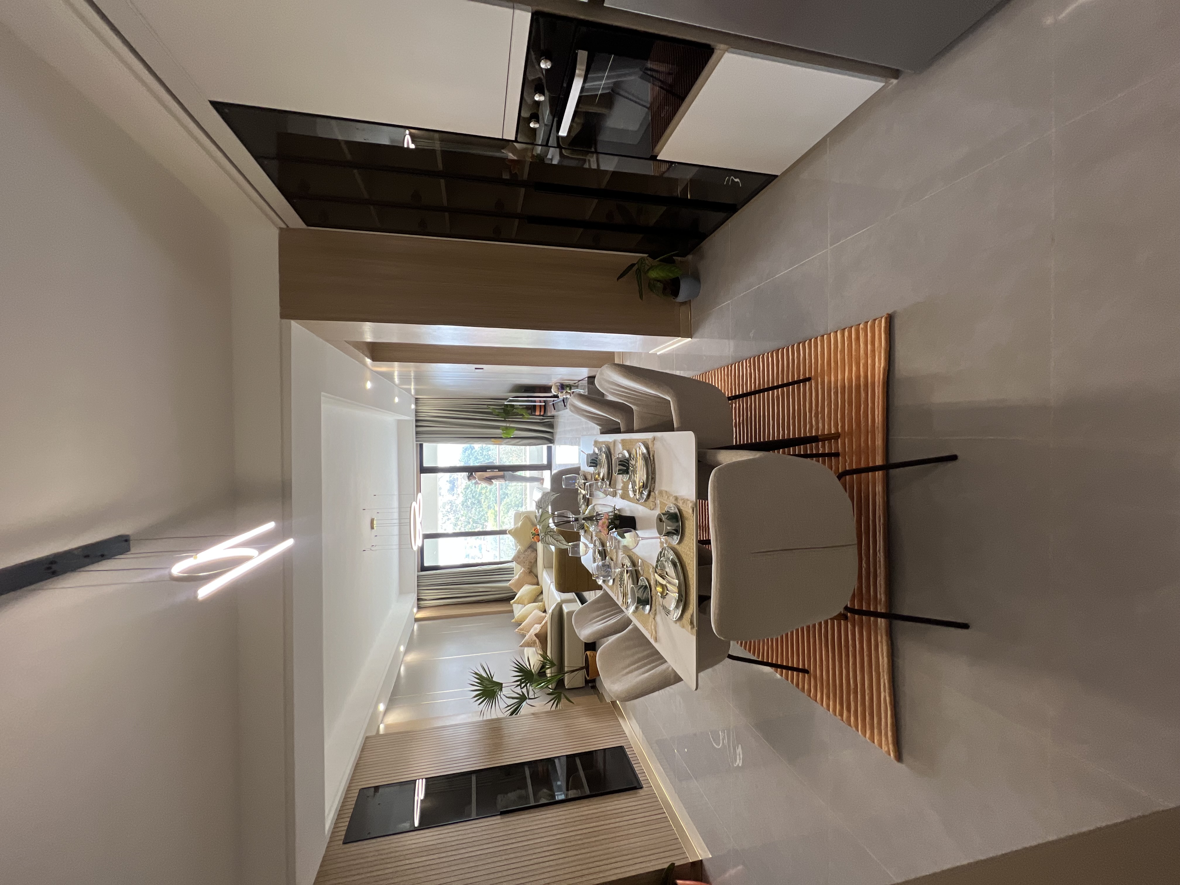 Modern 3 BR + SQ for sale in Riverside Drive - Image 4