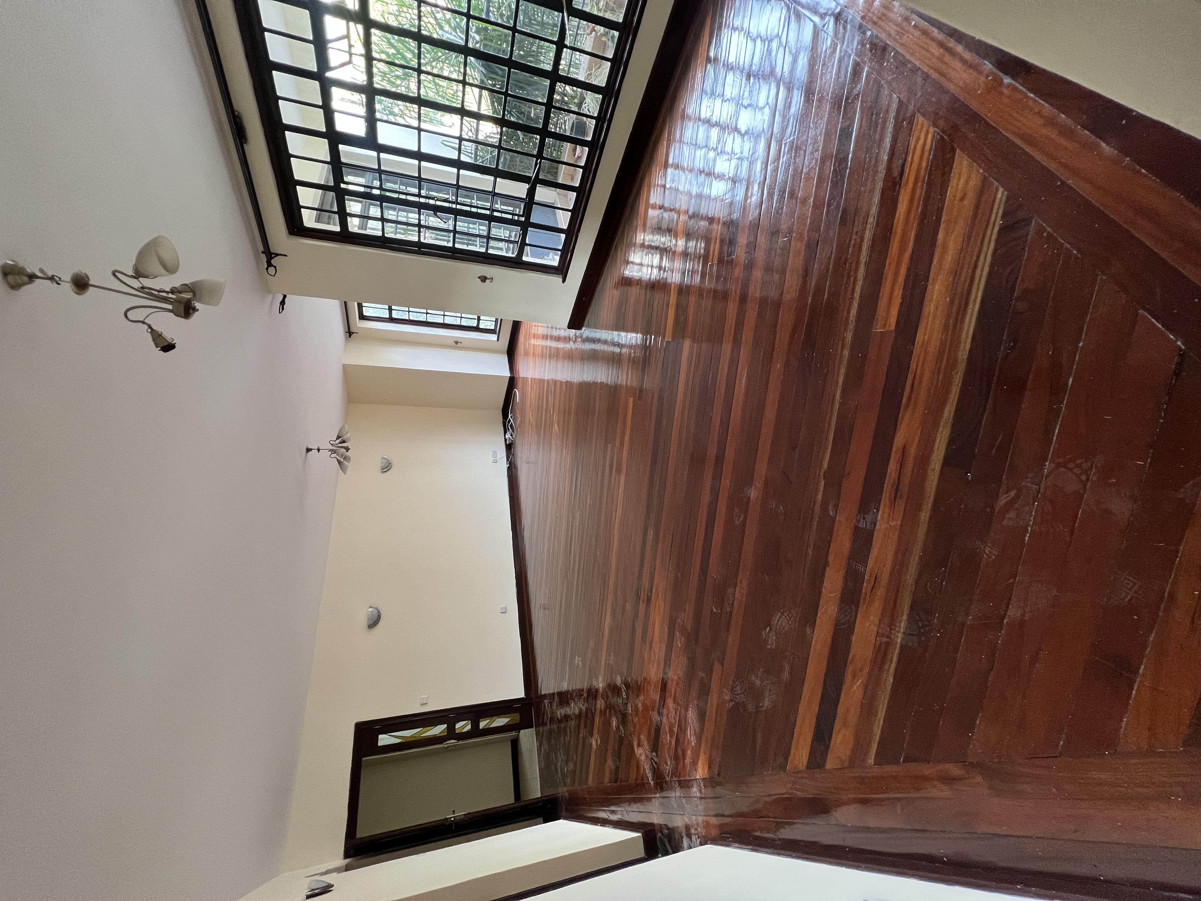 Charming 3 BR + SQ For Sale in Lavington - Image 2