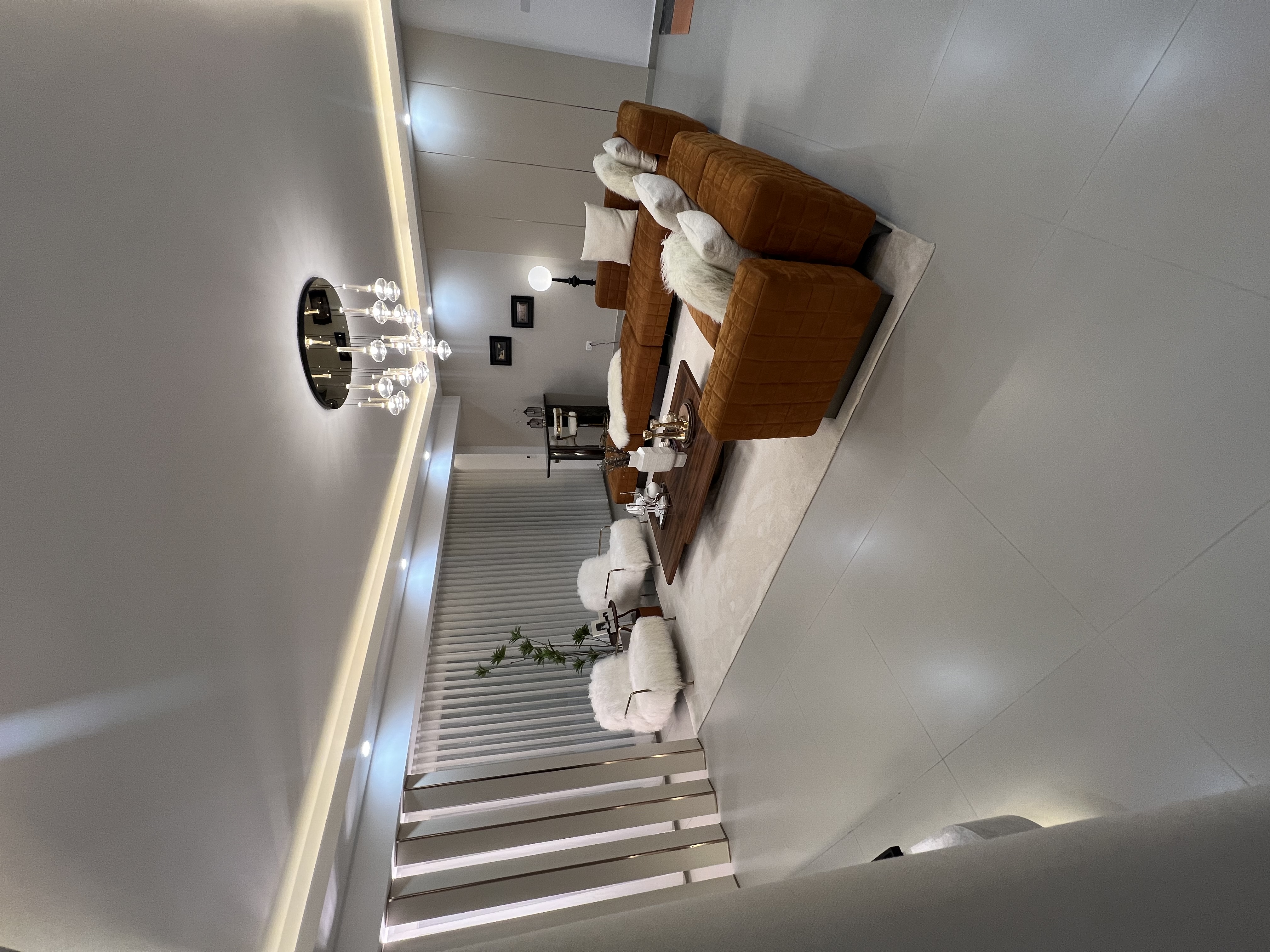 Modern 5 BR apartment for sale in Kilimani - Image 1