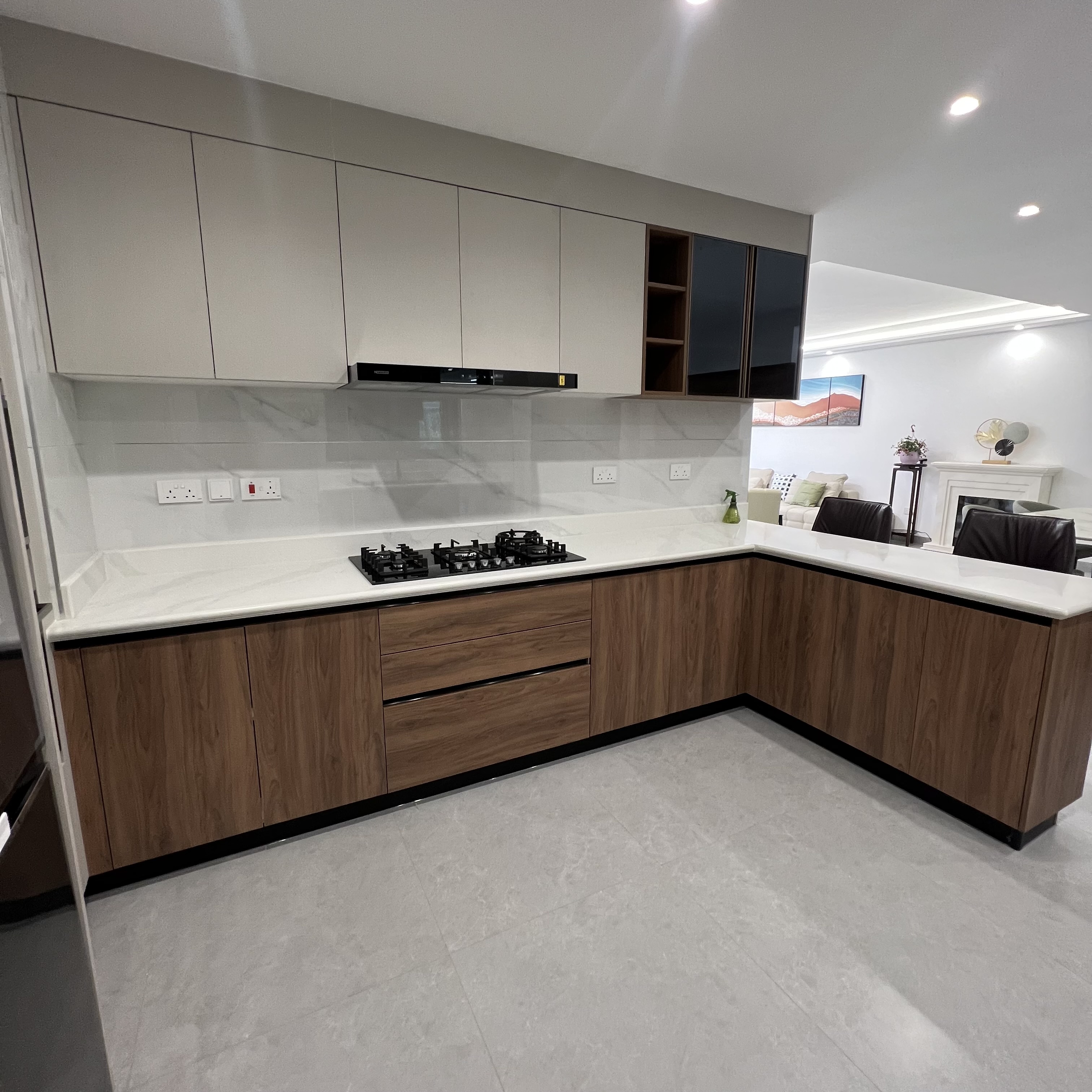 Modern 3 BR apartment for sale on Westlands - Image 5
