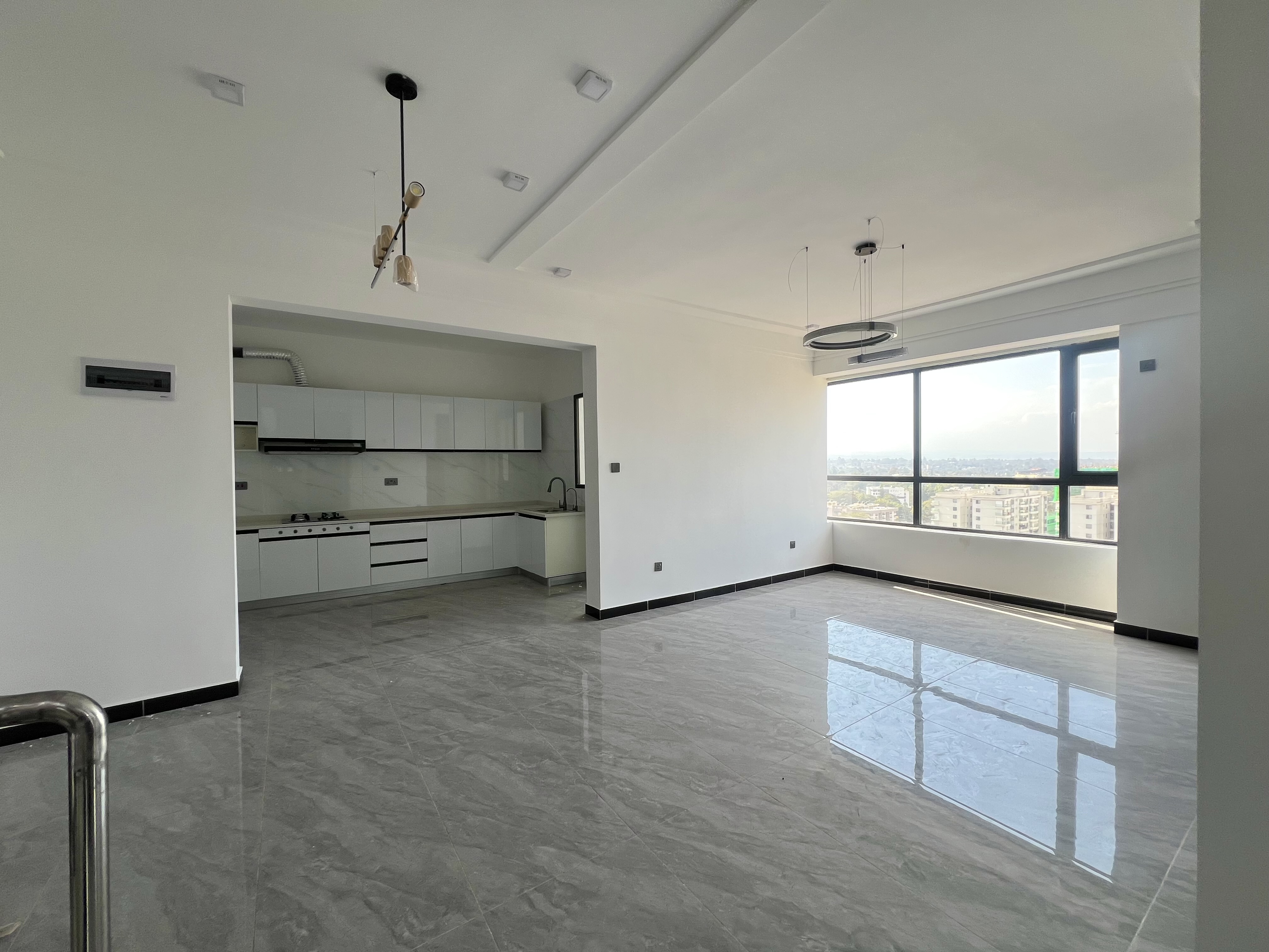 3 BR penthouse for sale in Lavington - Image 1