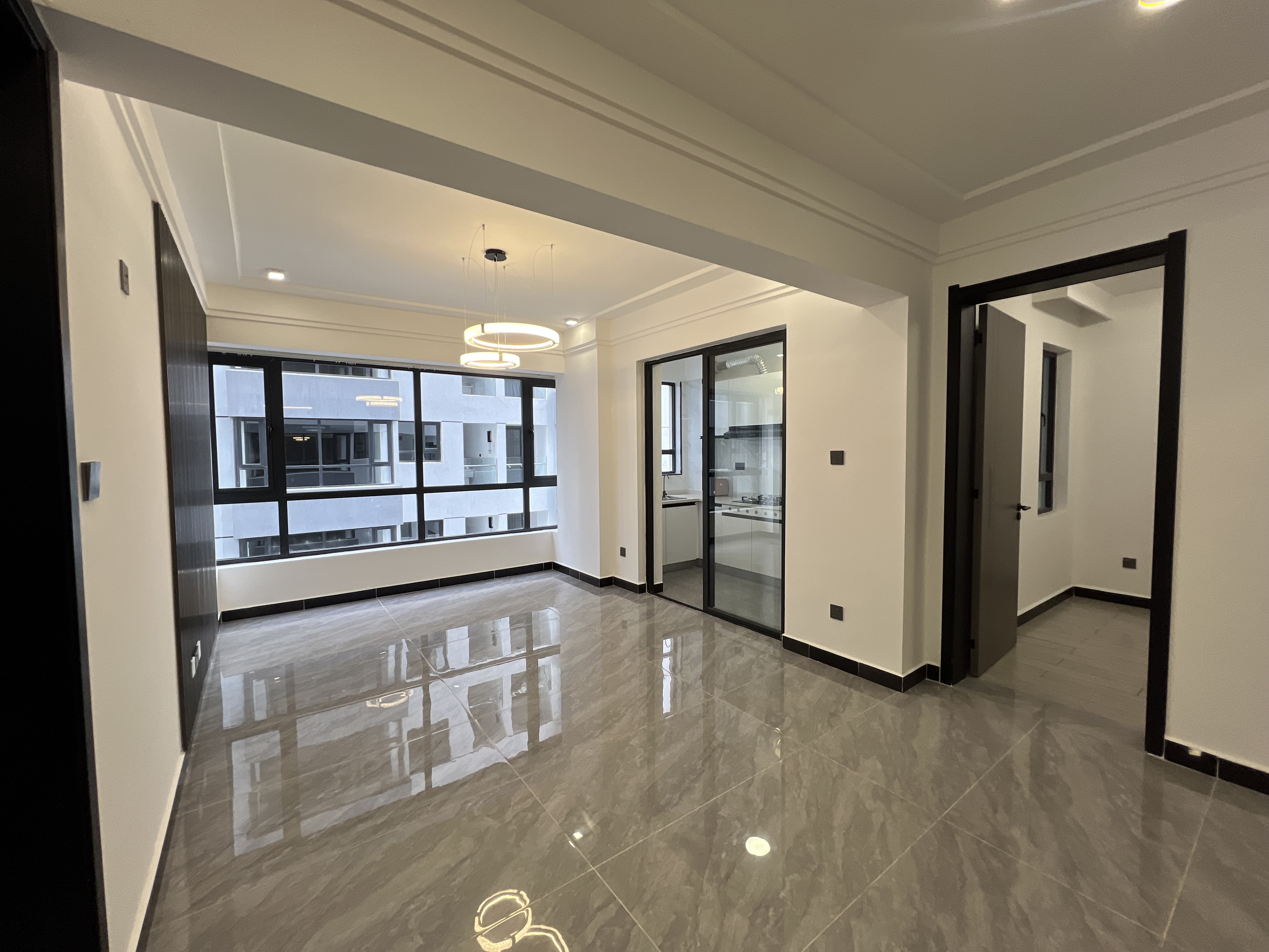 Modern 2 Bedroom For Sale in Lavington - Image 2