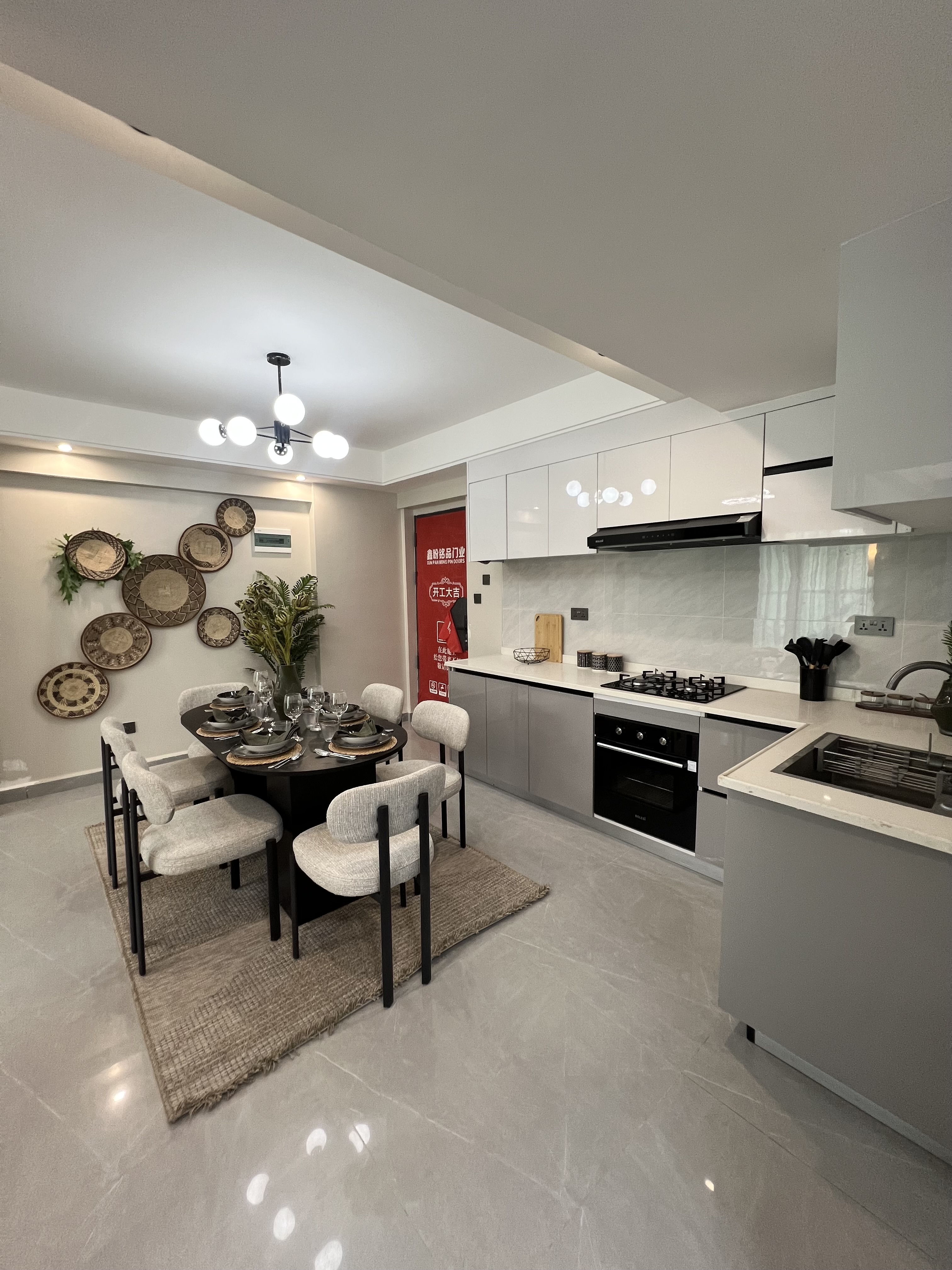 Modern 3 BR apartment for sale in Kileleshwa - Image 2