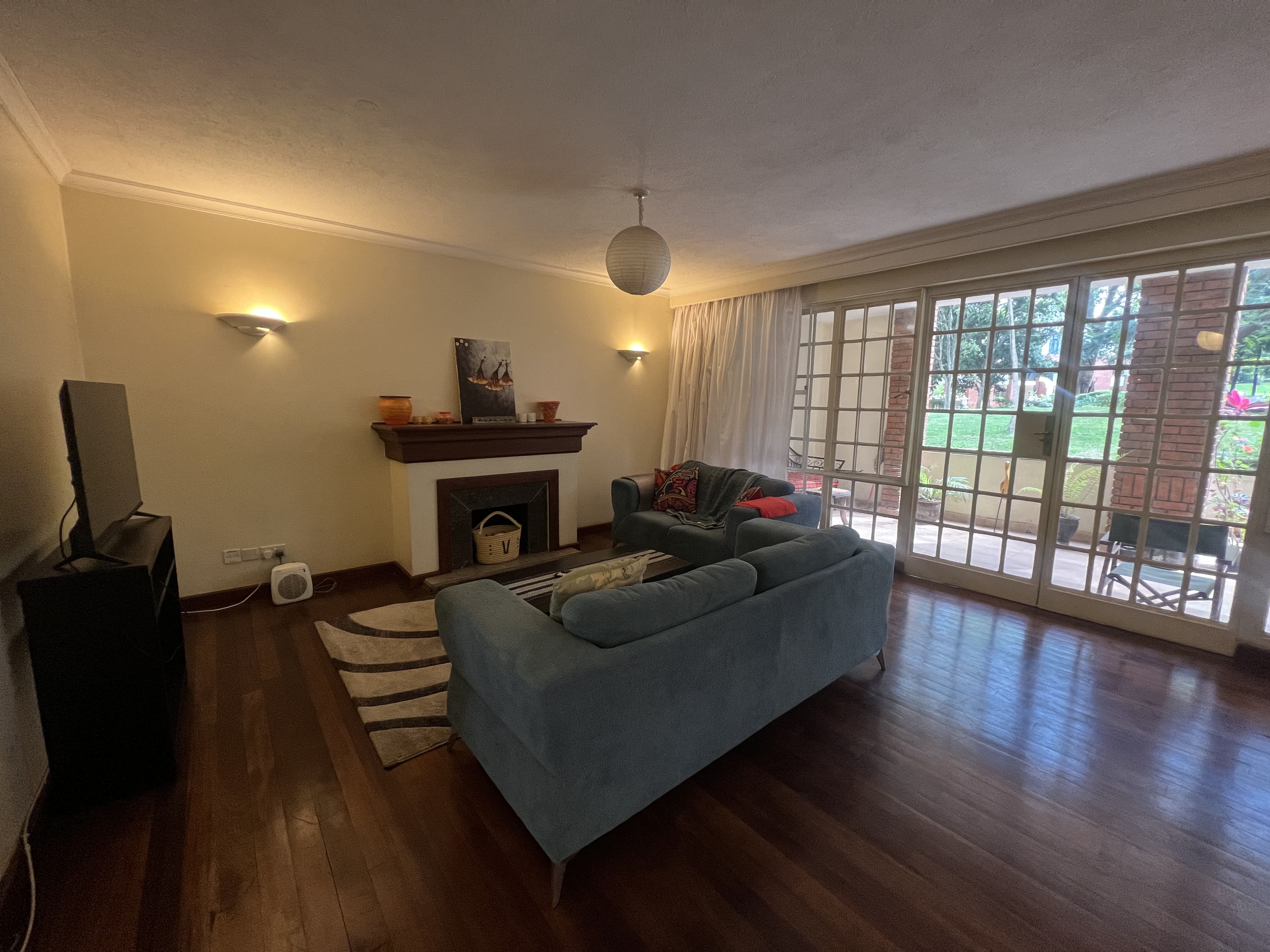 Charming 3 BR Duplex to let in Riverside - Image 6