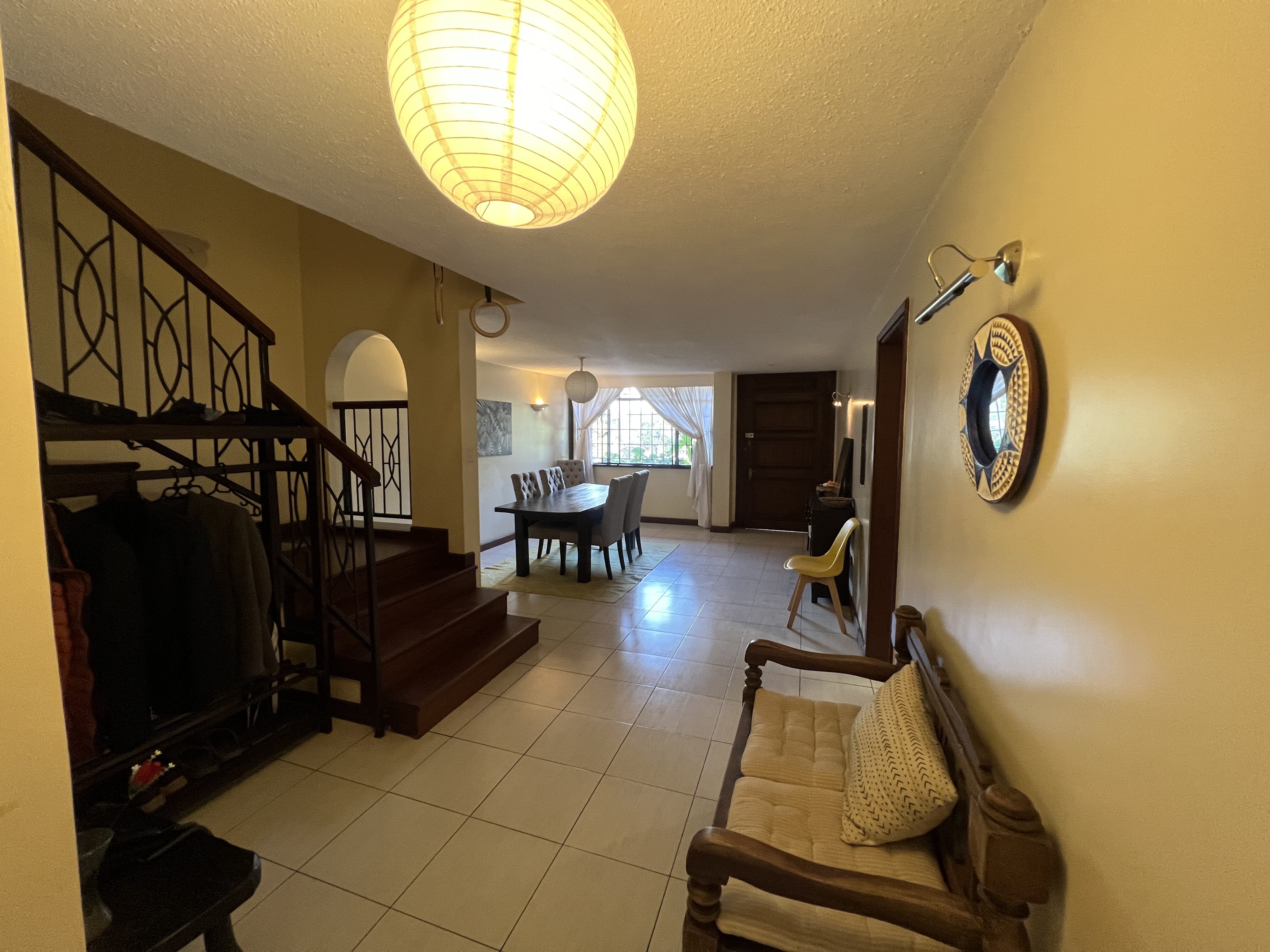 Charming 3 BR Duplex to let in Riverside - Image 14
