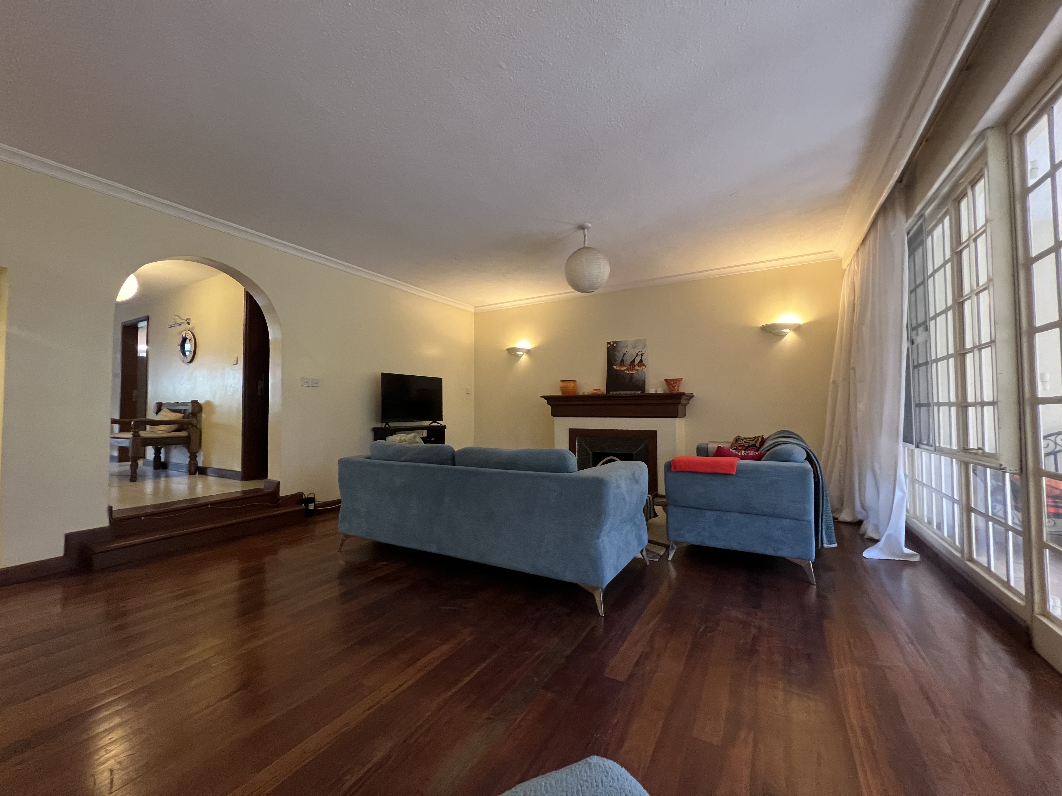 Charming 3 BR Duplex to let in Riverside - Image 5