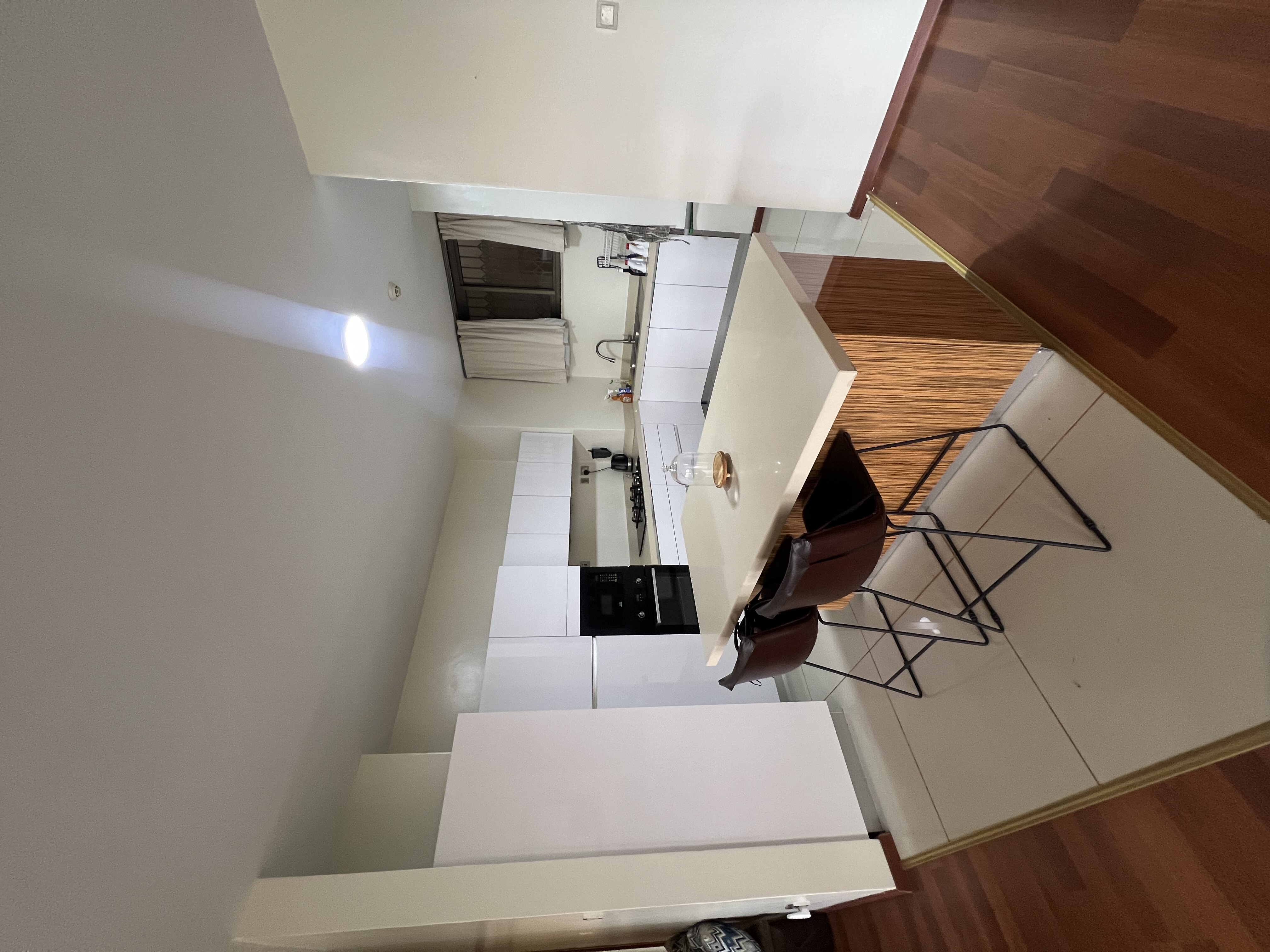 Modern 3 BR apartment to let with a forest view - Image 8