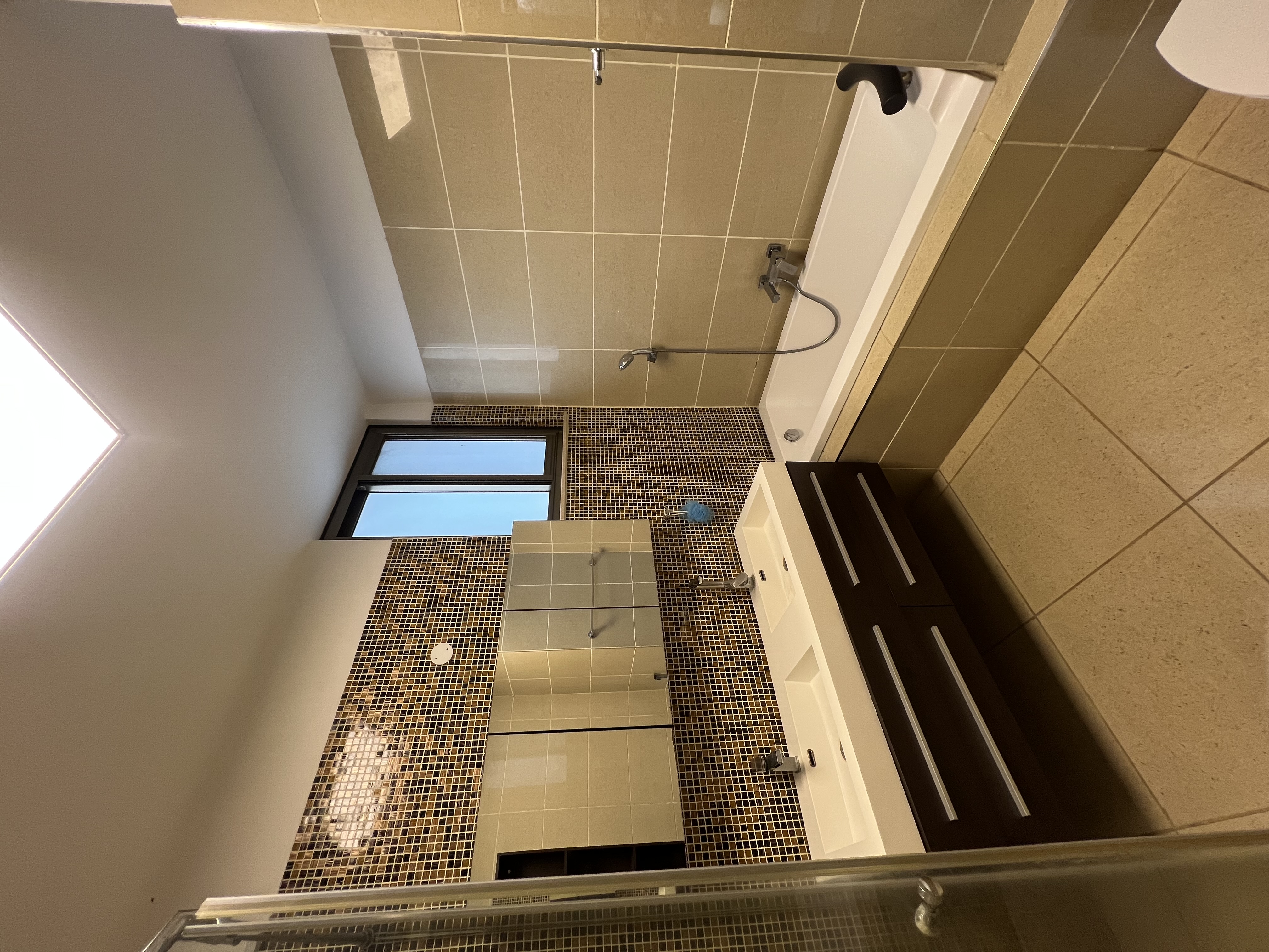 Modern 3 BR apartment to let with a forest view - Image 14