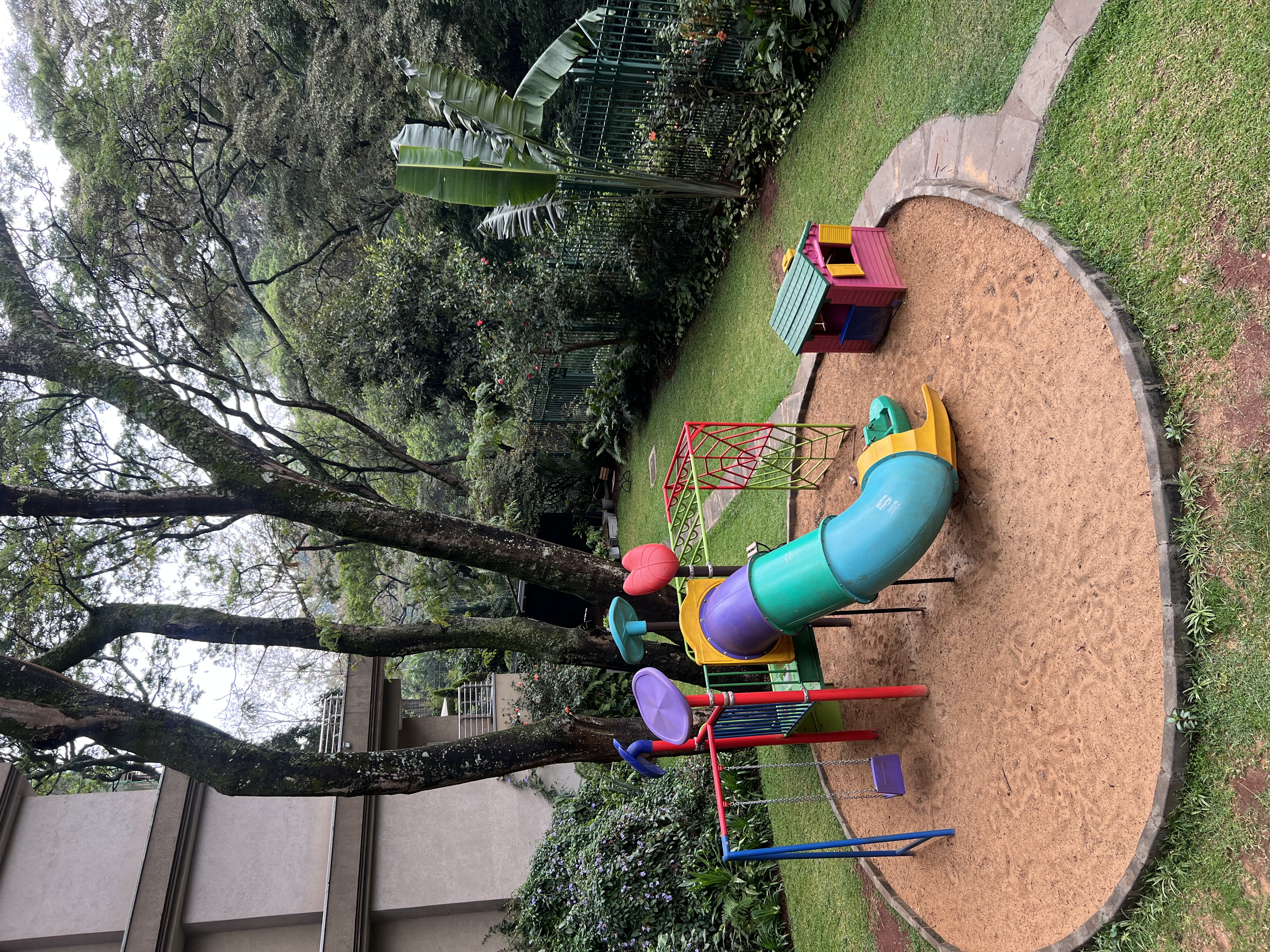 Modern 3 BR apartment to let with a forest view - Image 23